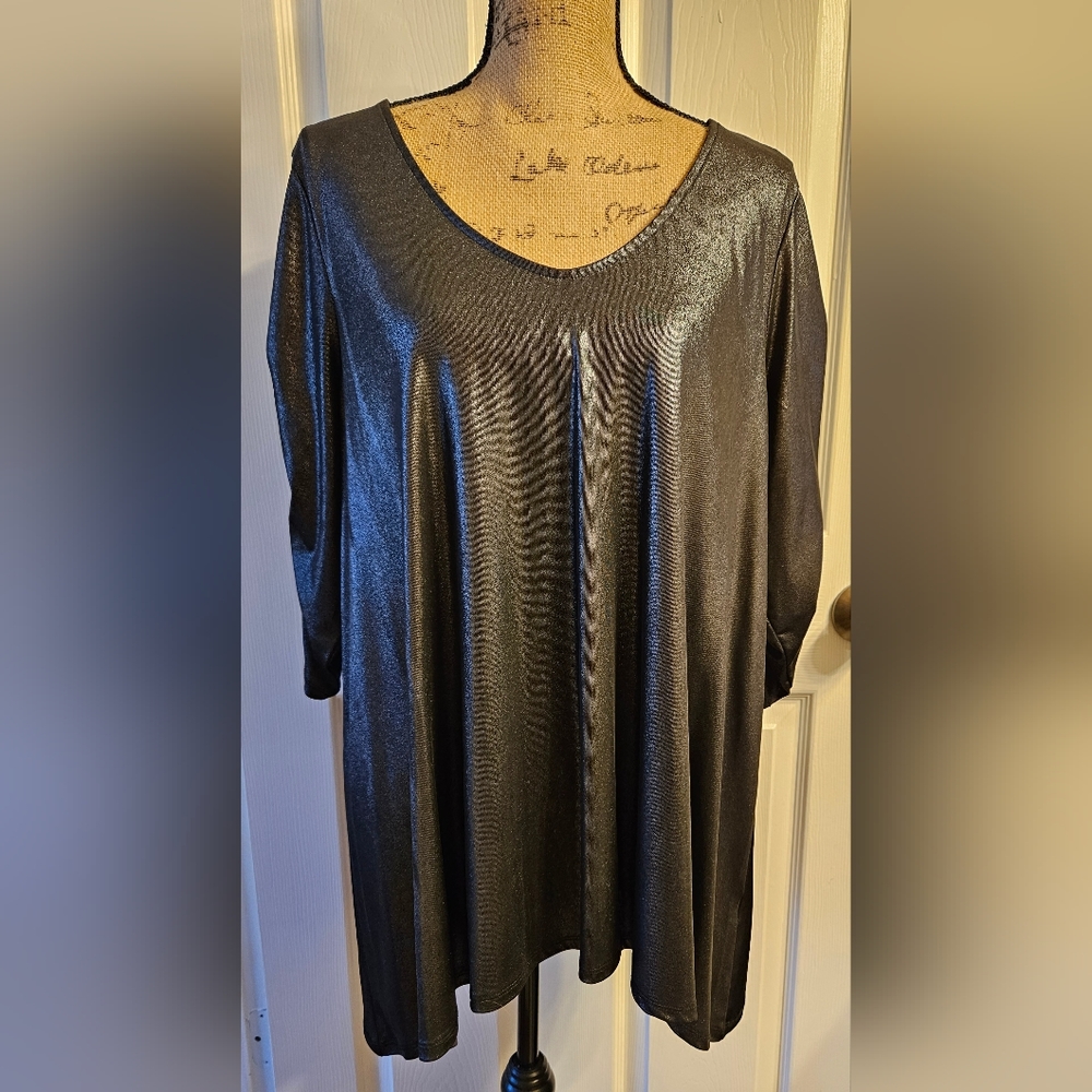 Love & Legend Metallic Top